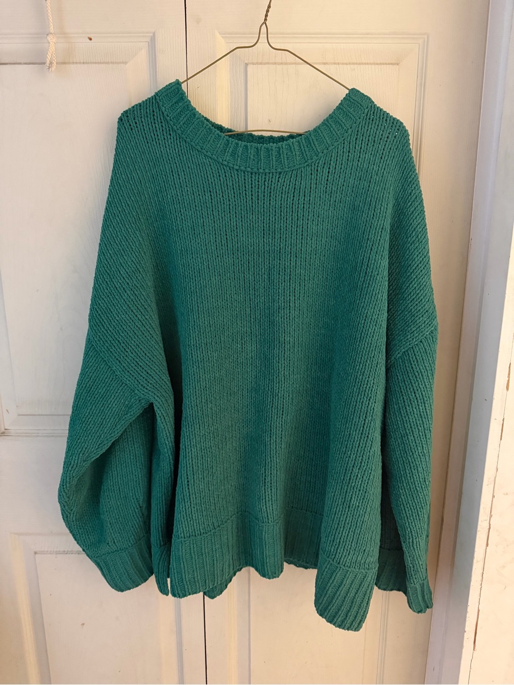 Aerie Green Crewneck Sweater
